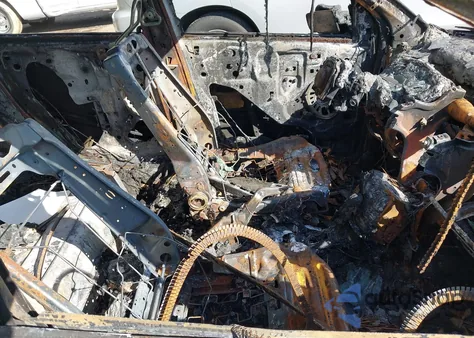 2009 Ford Focus S z USA, uszkodzony, nr VIN 1FAHP34N89W118254